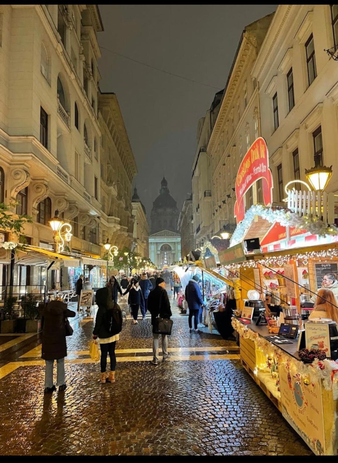 Budapest downtown Andrássy Kültér fotó